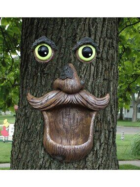 Whimsical Tree Face Bird Feeder with Glowing Eyes - Unique Outdoor Garden Decor
